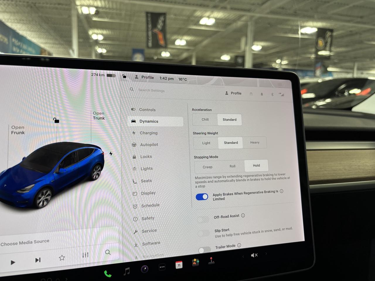 2021 Tesla Model Y Long Range|AWD|AUTOSTEER|NAV|PANOROOF|WOODTRIMS|++ Photo