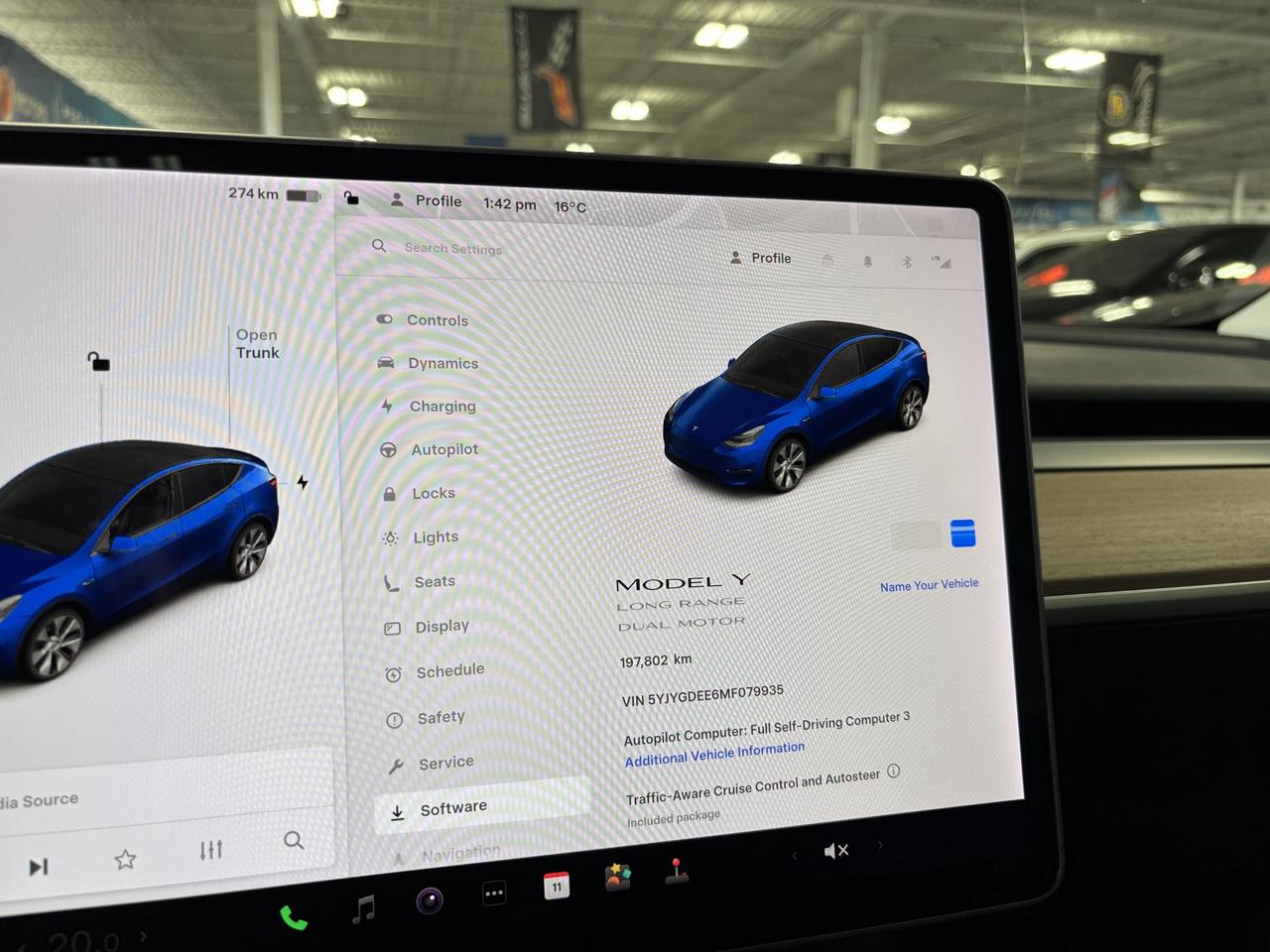 2021 Tesla Model Y Long Range|AWD|AUTOSTEER|NAV|PANOROOF|WOODTRIMS|++ Photo