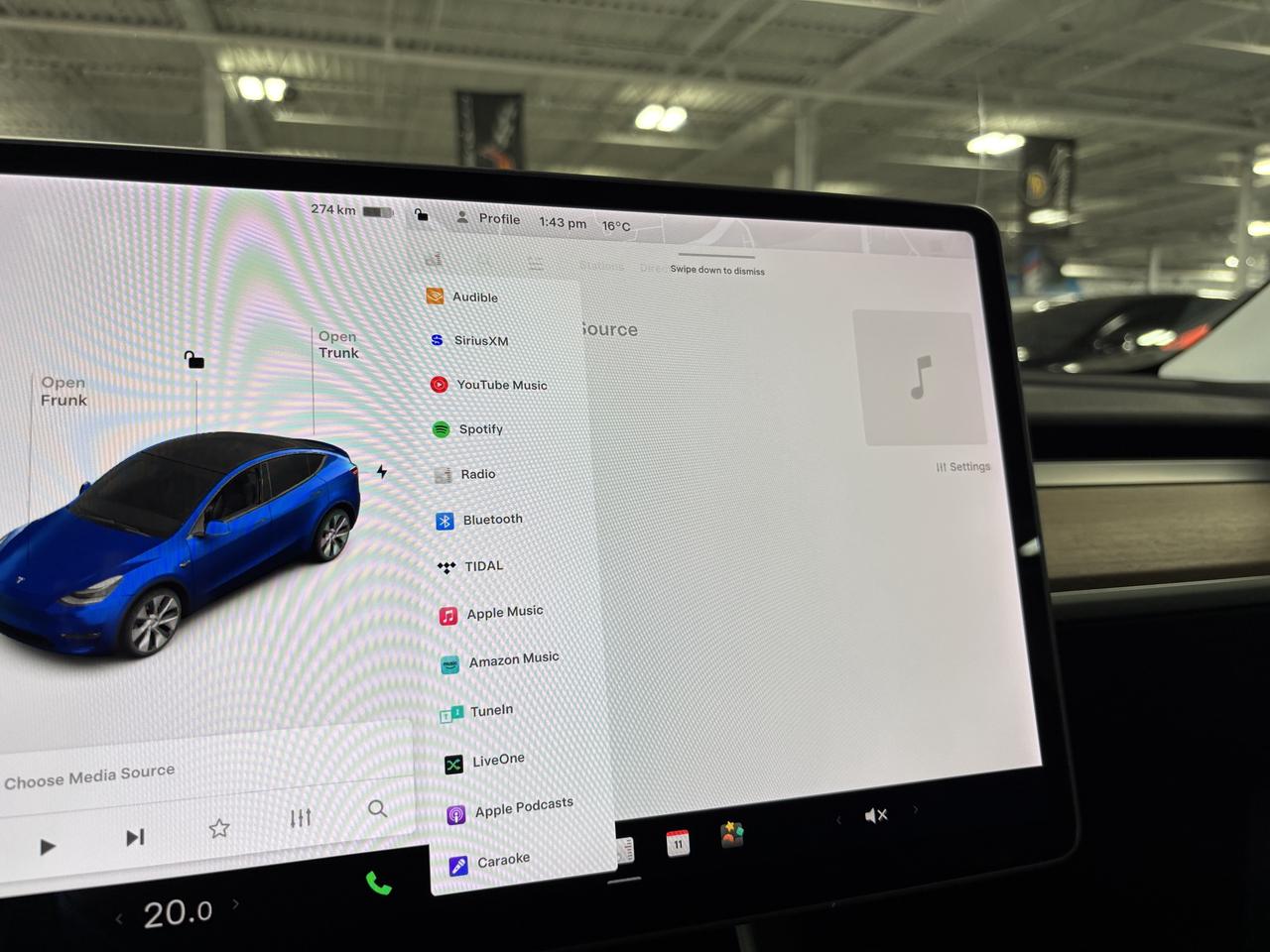 2021 Tesla Model Y Long Range|AWD|AUTOSTEER|NAV|PANOROOF|WOODTRIMS|++ Photo