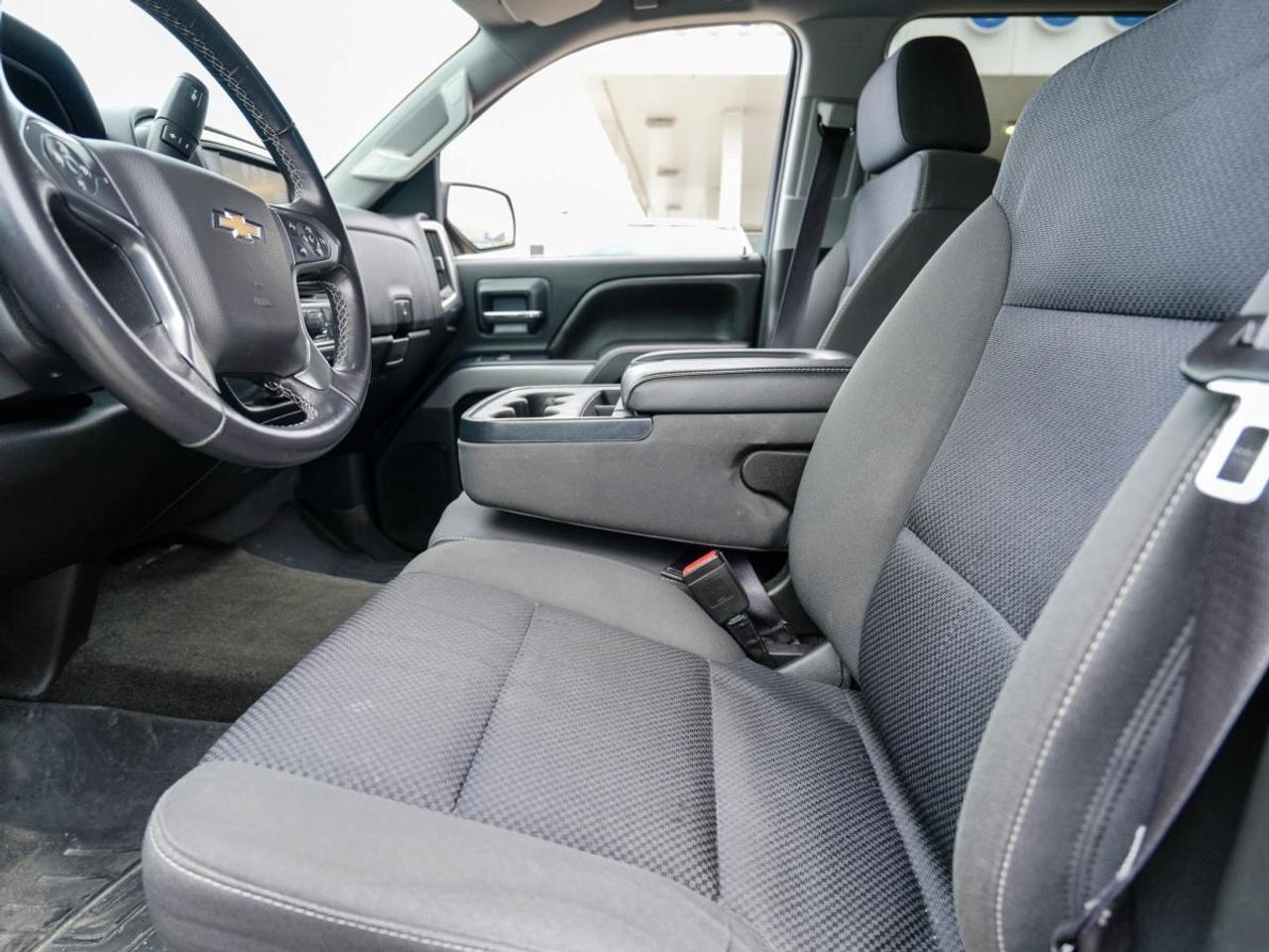 2016 Chevrolet Silverado 1500 Crew Cab Short Box 4-Wheel Drive LT w/2LT | TONNEA Photo