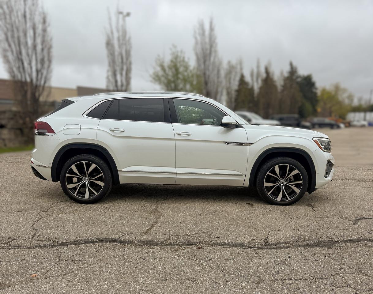 2024 Volkswagen Atlas Cross Sport Execline 2.0 TSI 4MOTION | NAVIGATION | BLUETOOTH Photo3