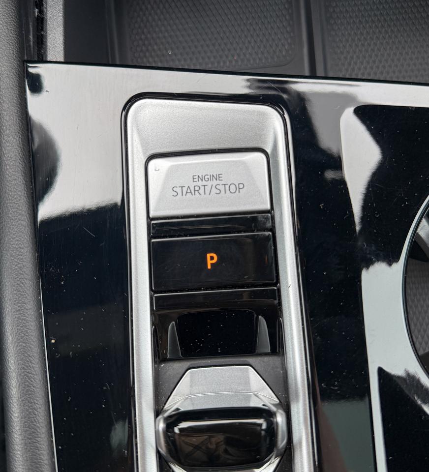 2024 Volkswagen Atlas Cross Sport Execline 2.0 TSI 4MOTION | NAVIGATION | BLUETOOTH Photo