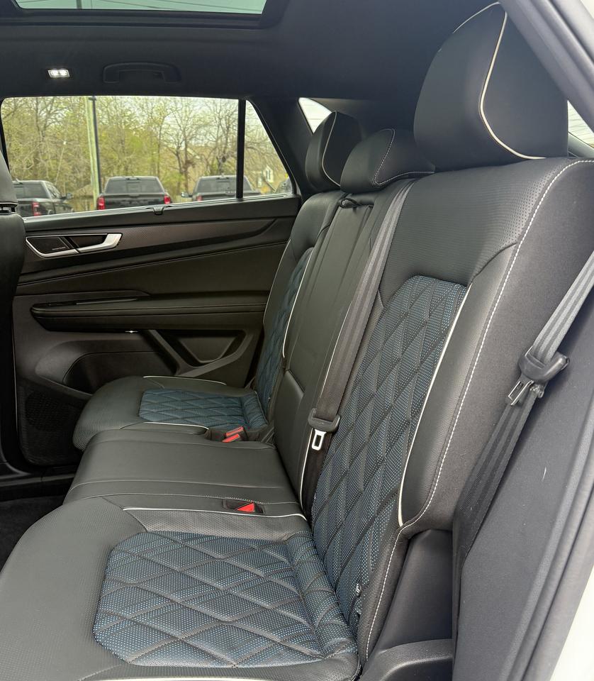 2024 Volkswagen Atlas Cross Sport Execline 2.0 TSI 4MOTION | NAVIGATION | BLUETOOTH Photo