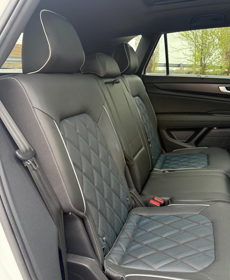 2024 Volkswagen Atlas Cross Sport Execline 2.0 TSI 4MOTION | NAVIGATION | BLUETOOTH Photo