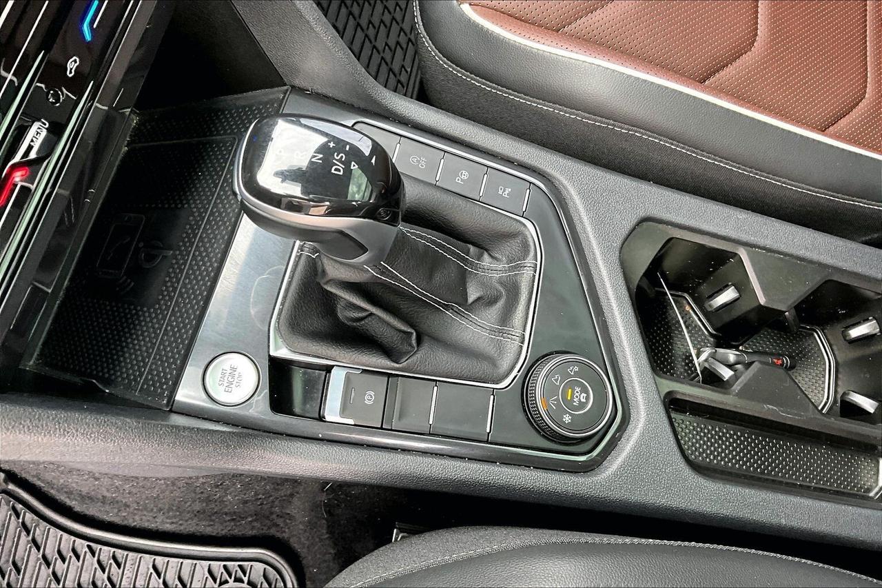 2022 Volkswagen Tiguan Highline R-Line | Vented Leather | Panoroof | AWD Photo