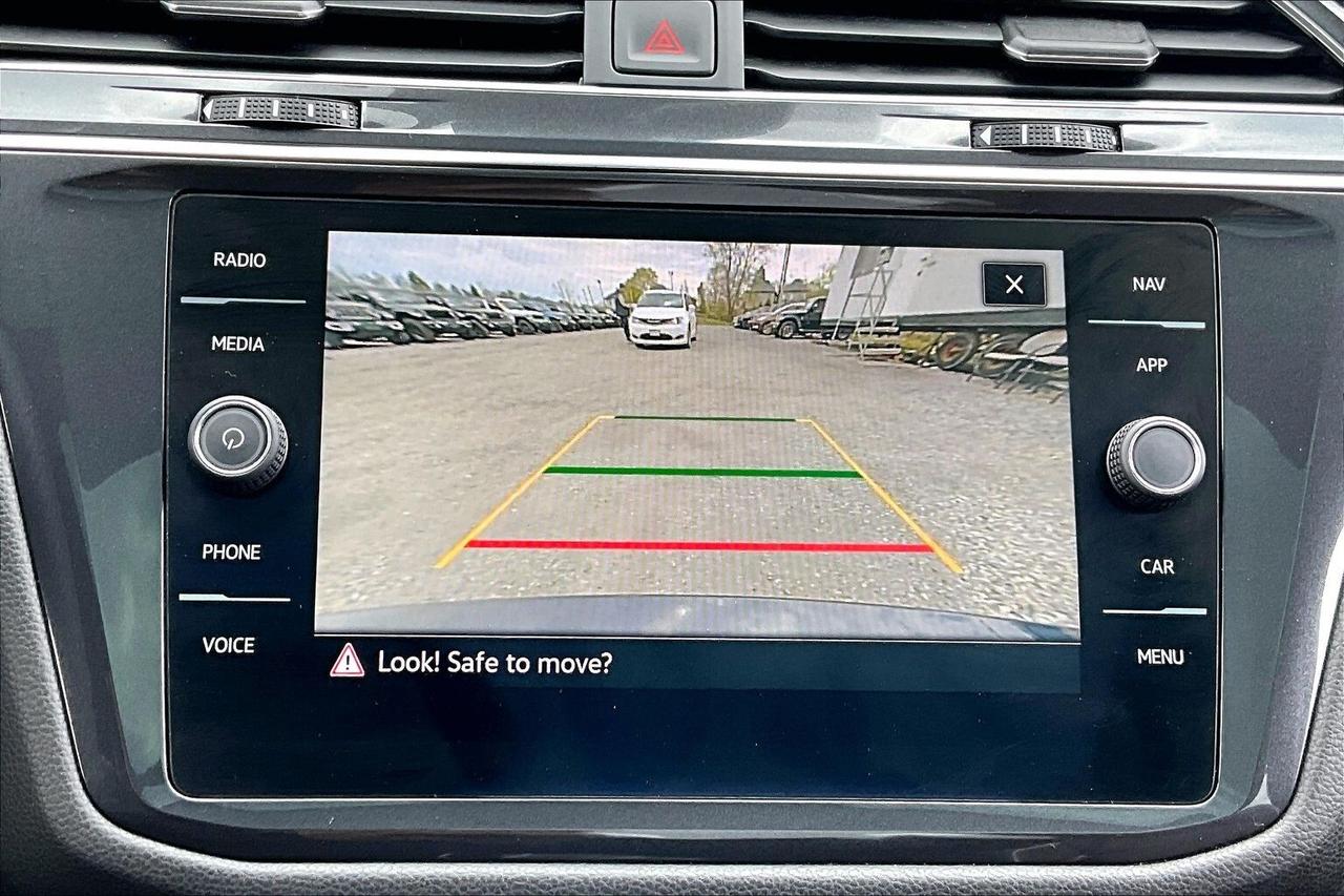 2022 Volkswagen Tiguan Highline R-Line | Vented Leather | Panoroof | AWD Photo