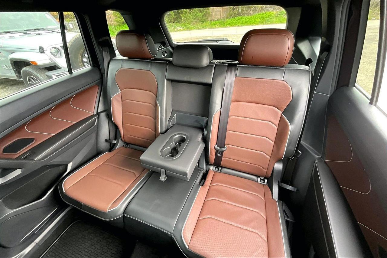 2022 Volkswagen Tiguan Highline R-Line | Vented Leather | Panoroof | AWD Photo