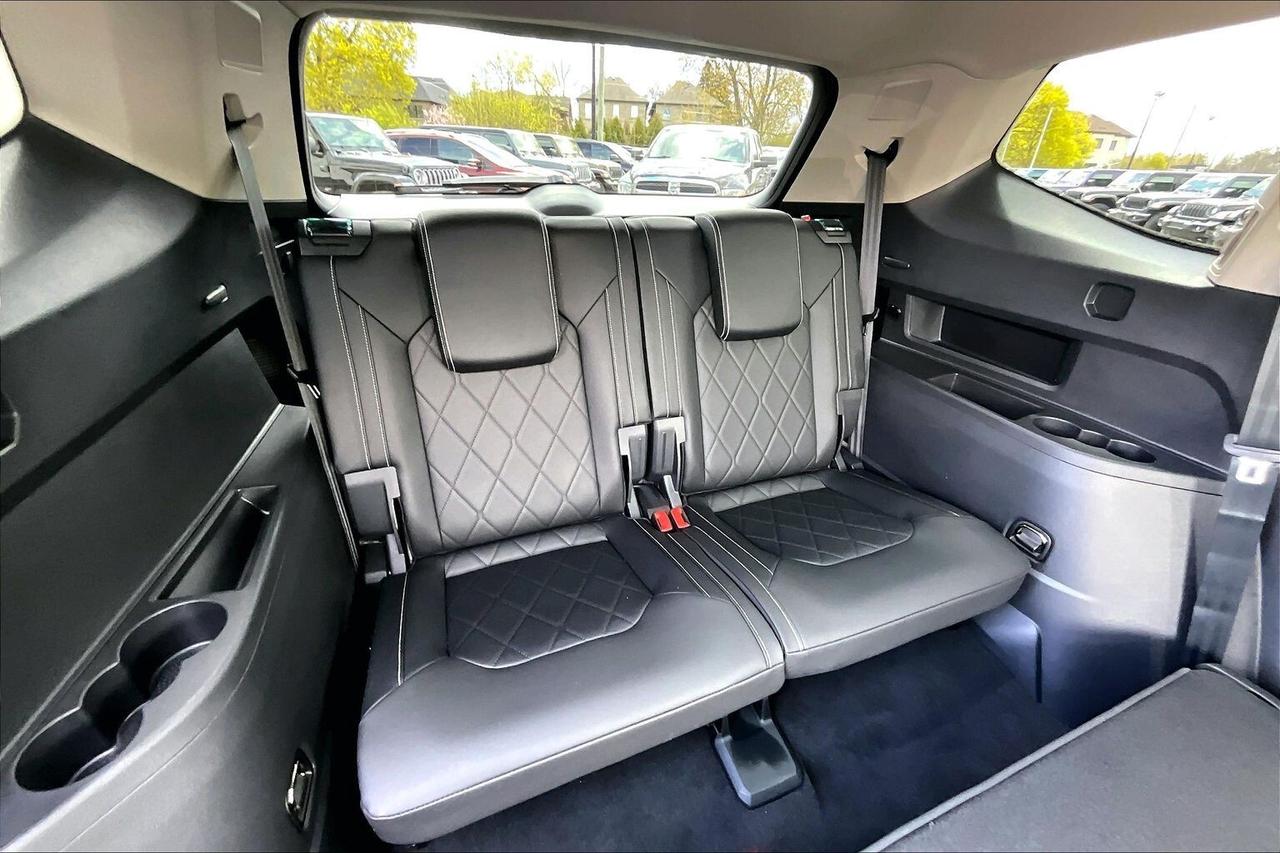 2026 Volkswagen Atlas Execline R Line | 7 Seat | Vented Leather | AWD Photo