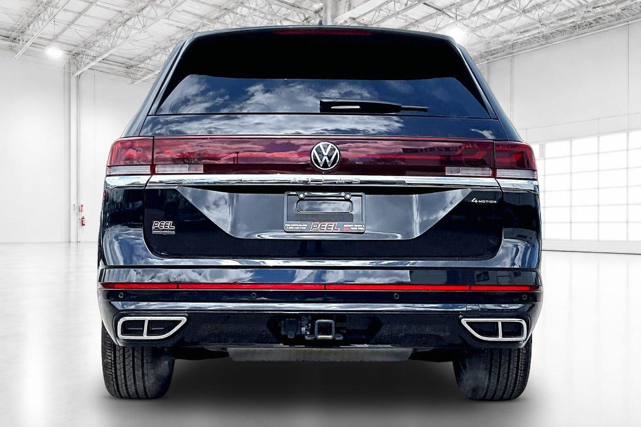 2026 Volkswagen Atlas Execline R Line | 7 Seat | Vented Leather | AWD Photo3