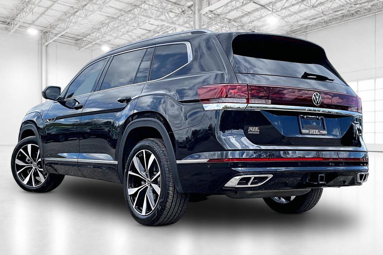 2026 Volkswagen Atlas Execline R Line | 7 Seat | Vented Leather | AWD Photo
