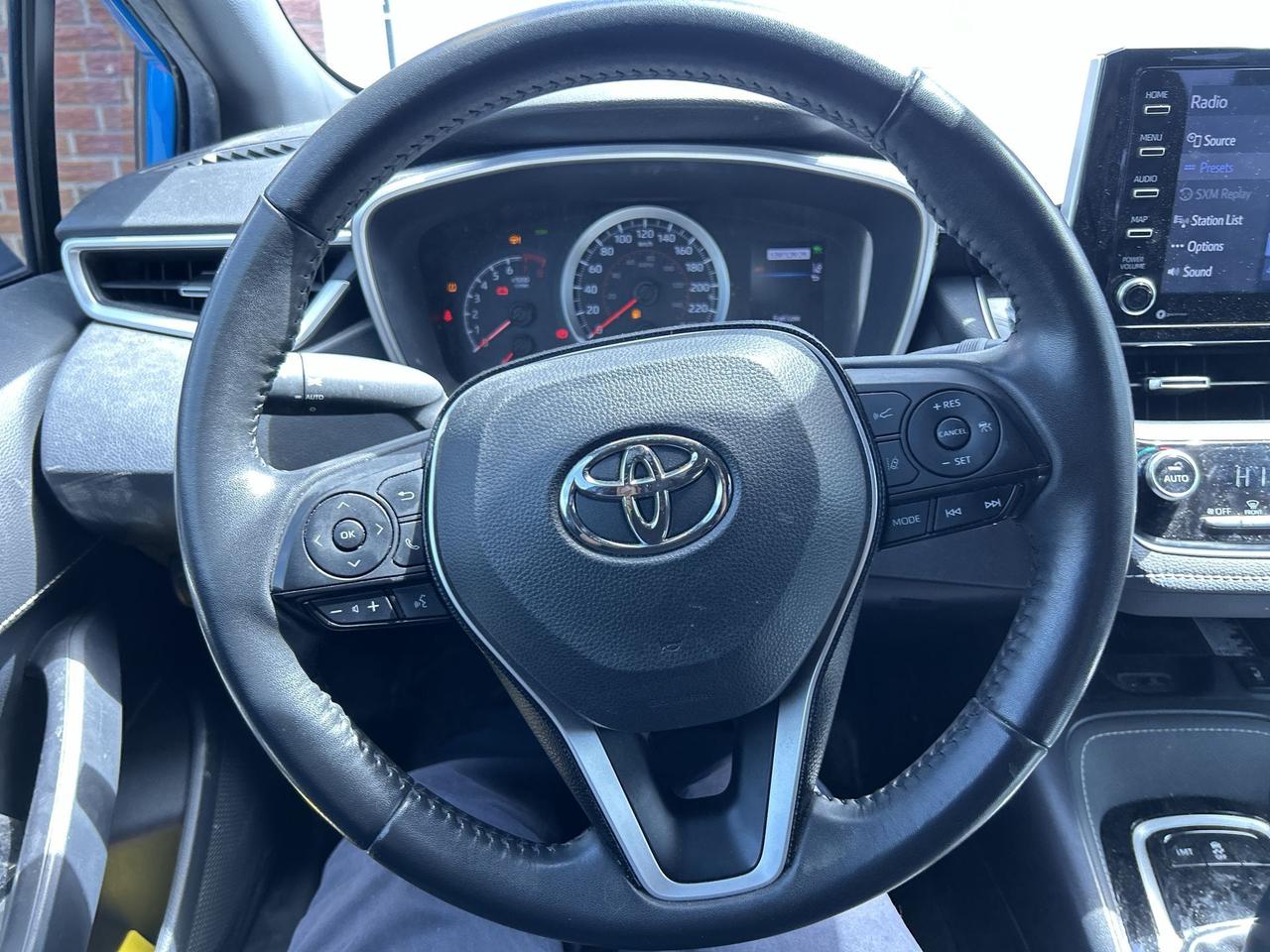 2021 Toyota Corolla SE HATCH | 6-SPEED | HTD SEATS | CARPLAY Photo