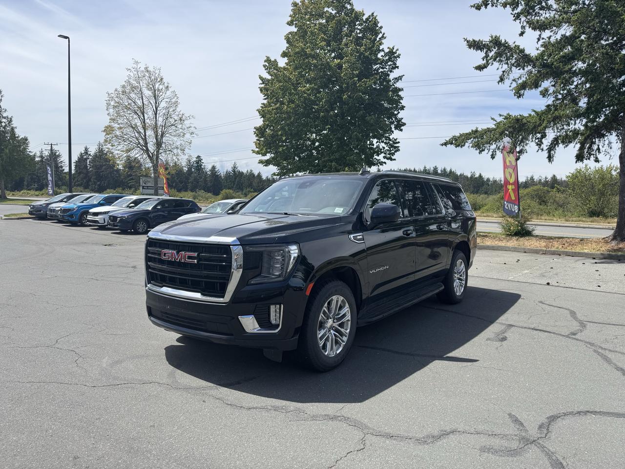 2024 GMC Yukon XL SLE