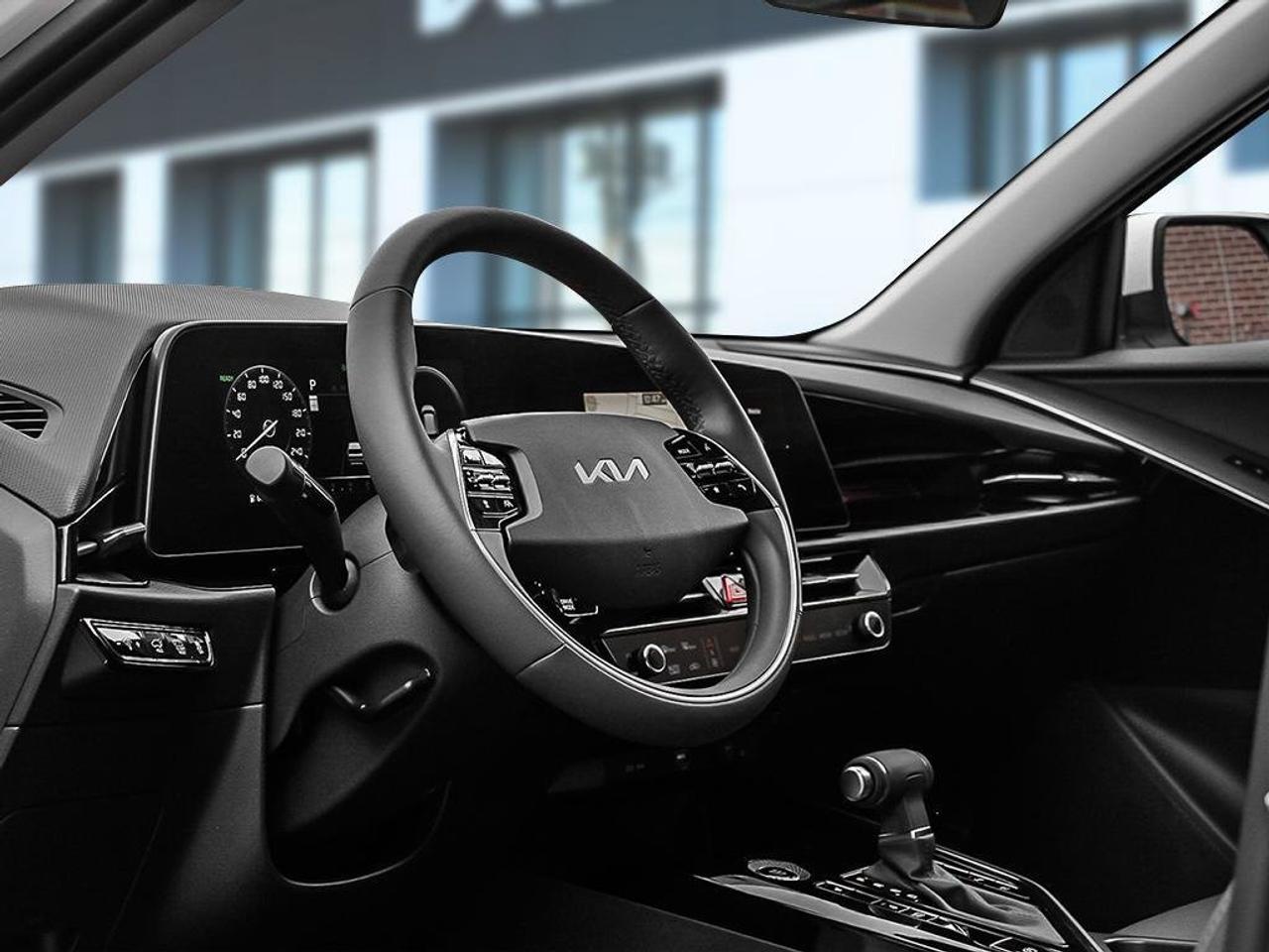 2026 Kia NIRO HEV EX PREMIUM Photo