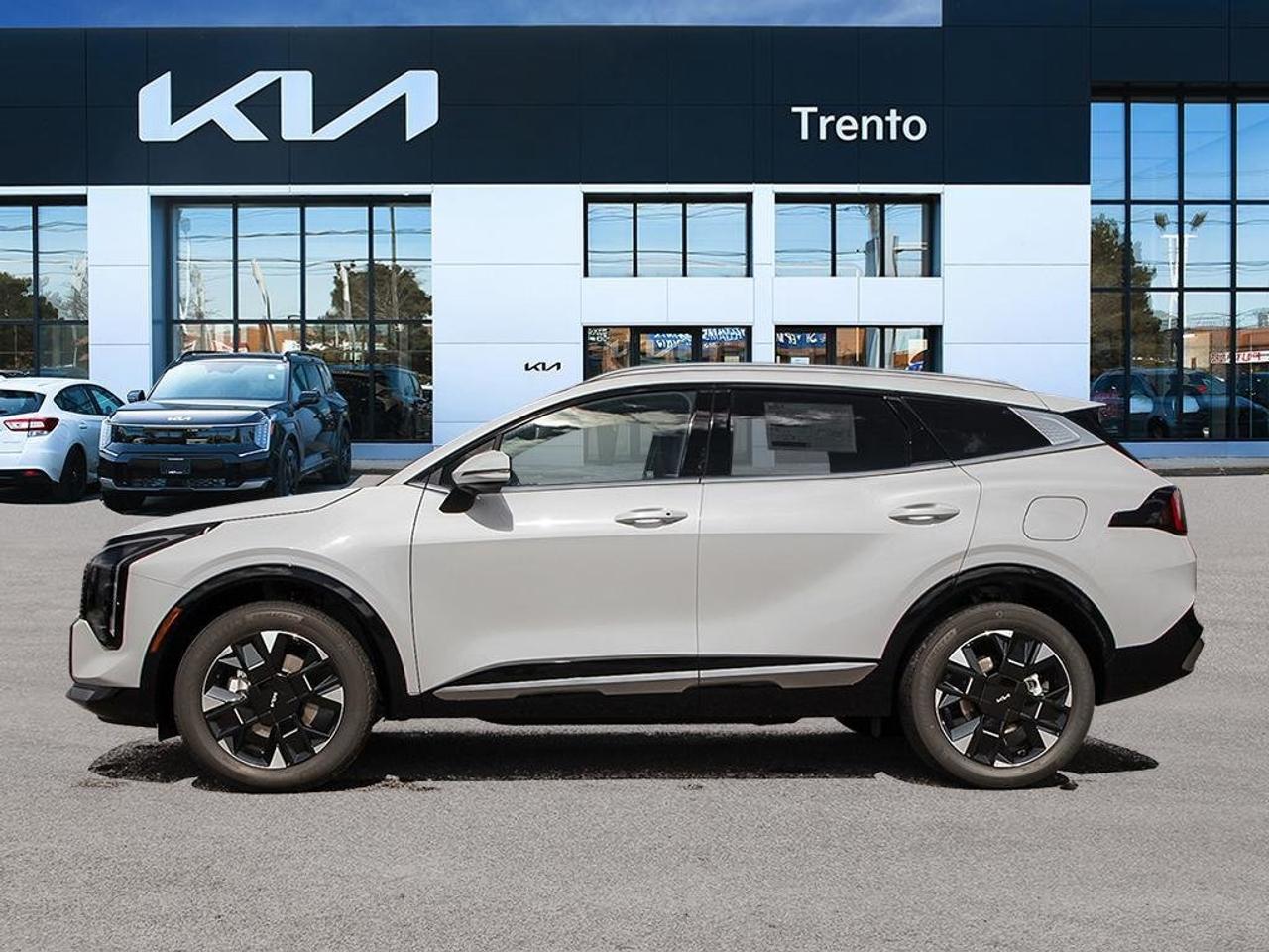 2026 Kia Sportage PHEV EX Photo