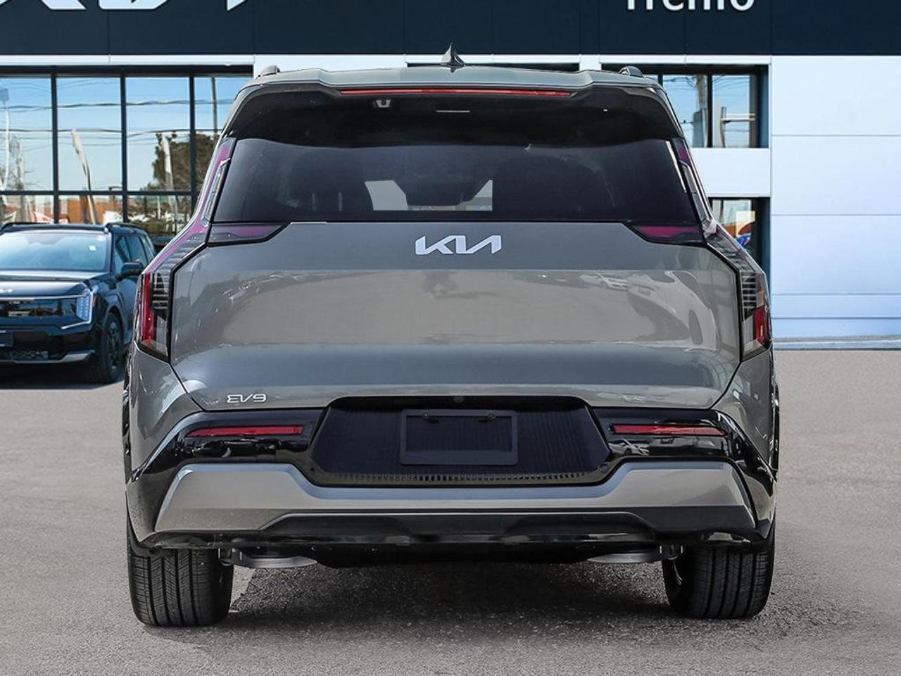 2026 Kia EV9 Land AWD w/ Premium Package Photo