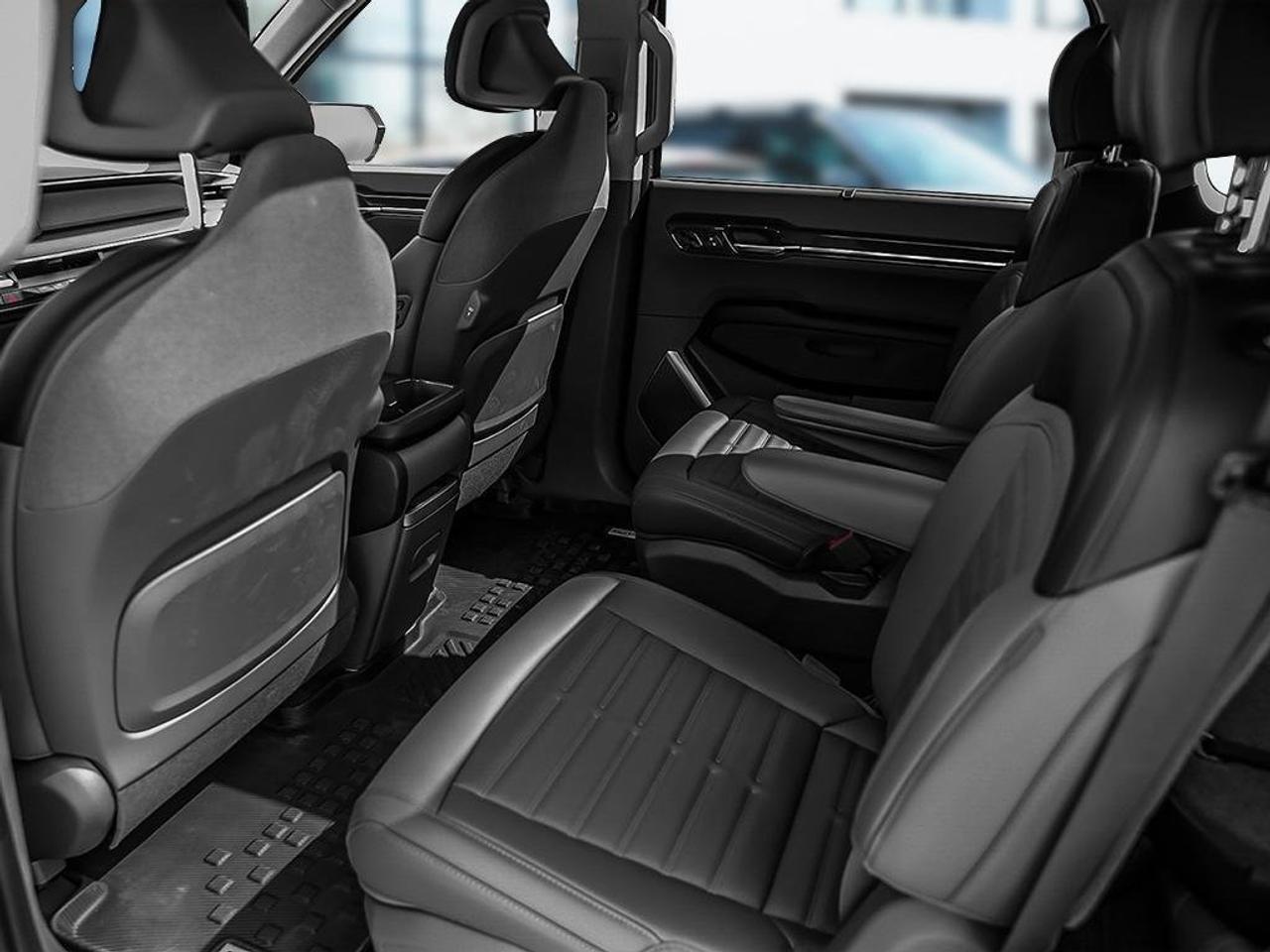 2026 Kia EV9 Land AWD w/ Premium Package Photo