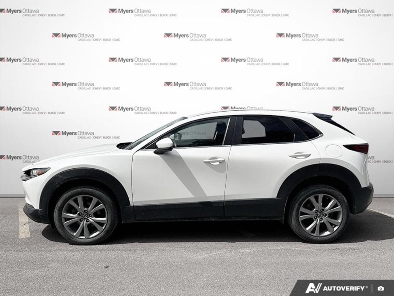2023 Mazda CX-30 GS  GS, AWD, MINT Photo2