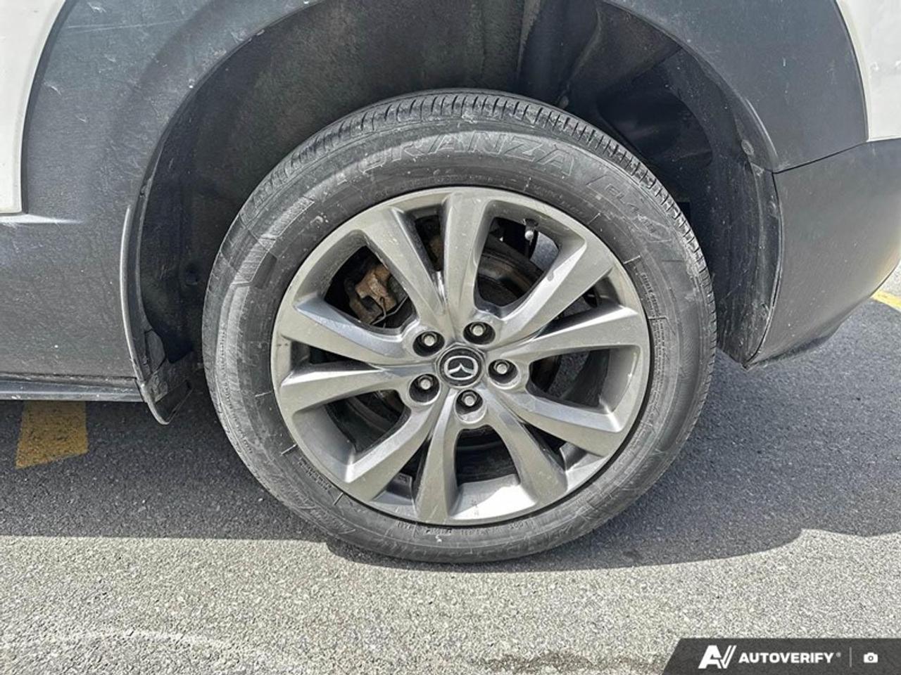 2023 Mazda CX-30 GS  GS, AWD, MINT Photo