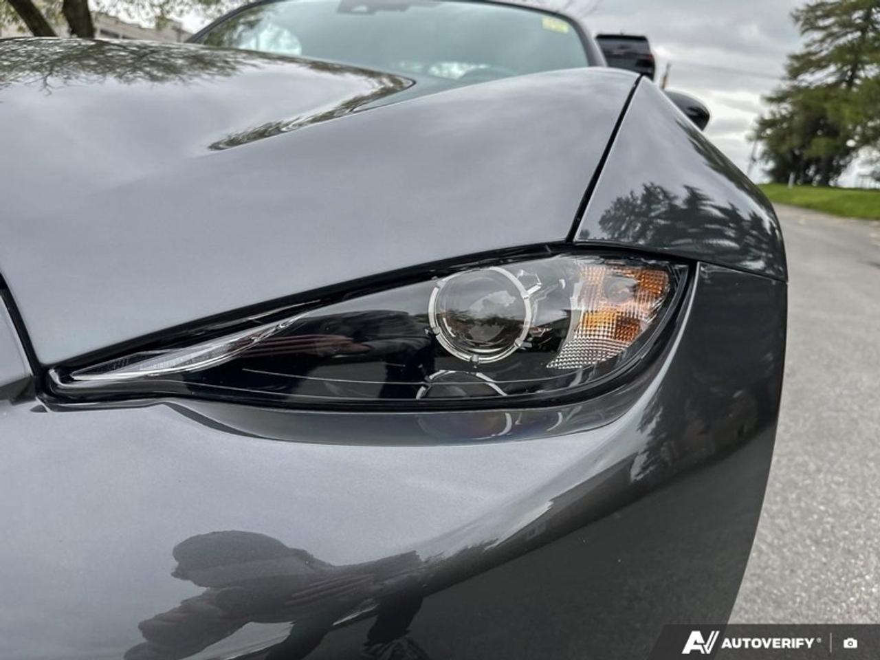 2023 Mazda Miata MX-5 GS  GS, AUTO, SHOWROOM CONDITION Photo