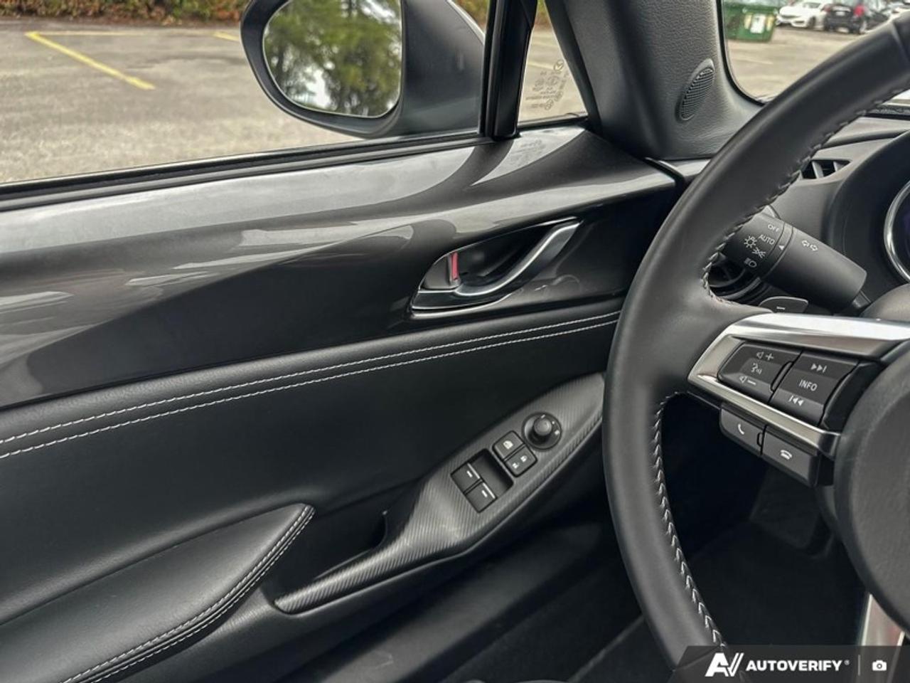 2023 Mazda Miata MX-5 GS  GS, AUTO, SHOWROOM CONDITION Photo