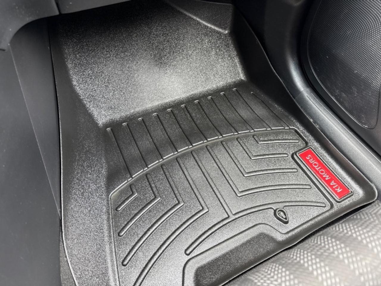2022 Kia Sportage LX AWD  Heated Seats - $169 B/W Photo