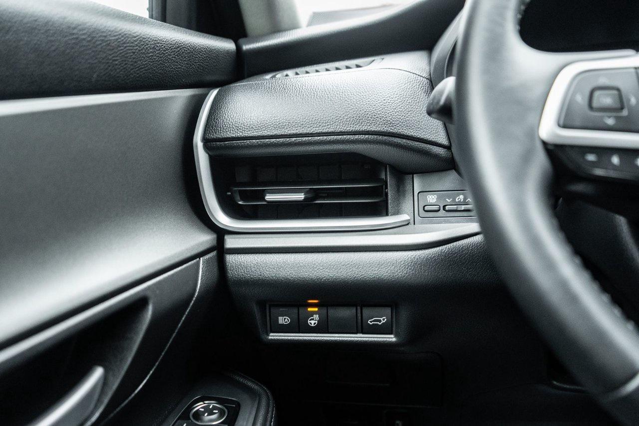 2025 Toyota Grand Highlander HYBRID XLE Photo