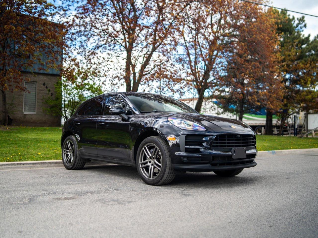 2021 Porsche Macan Base Photo2