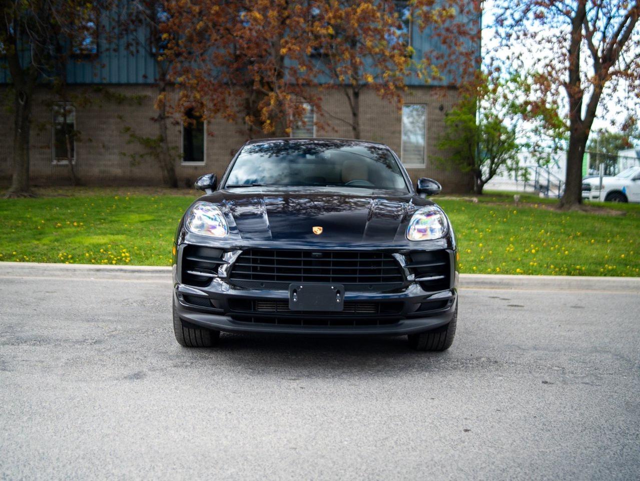 2021 Porsche Macan Base Photo
