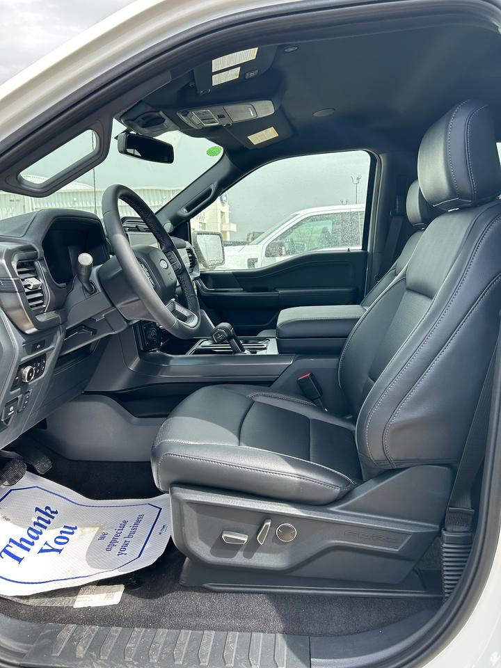 2026 Ford F-150 LARIAT 4WD SuperCrew 6.5' Box 502A Photo5