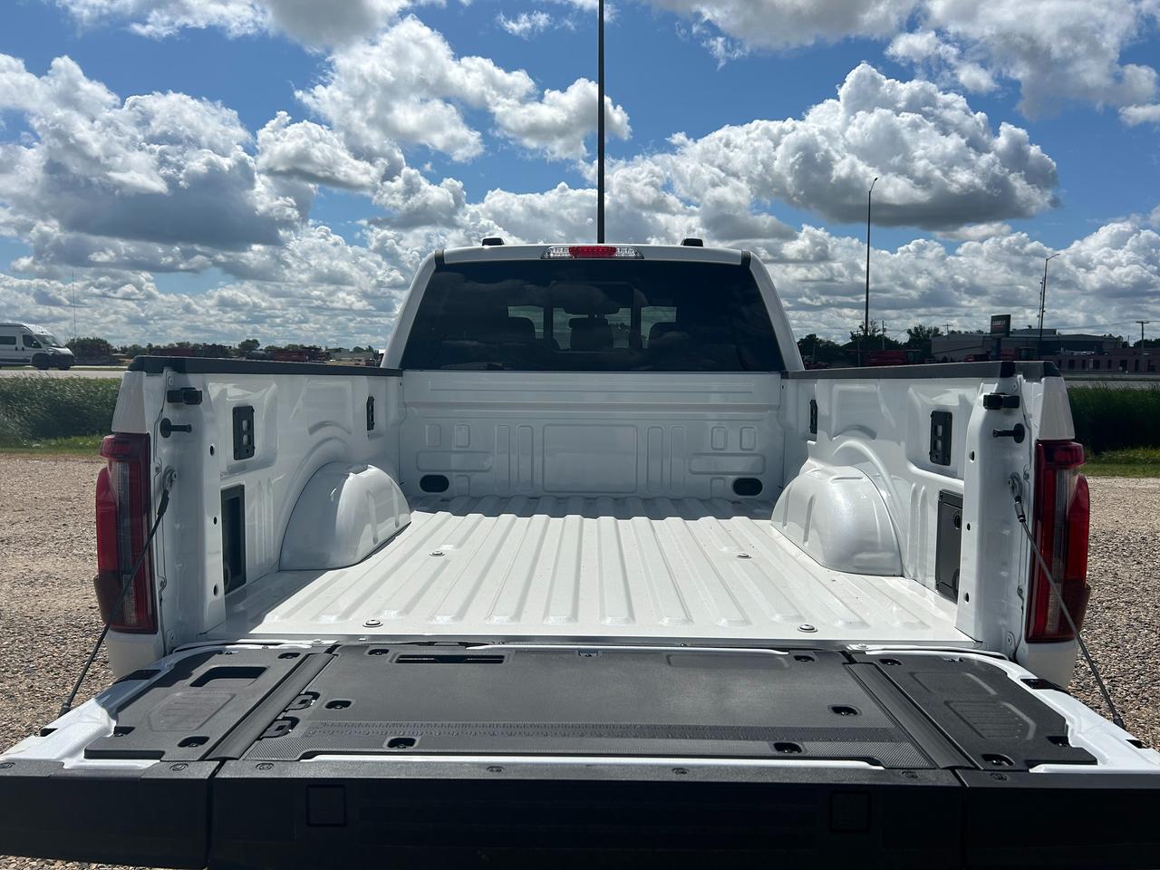 2026 Ford F-150 LARIAT 4WD SuperCrew 6.5' Box 502A Photo