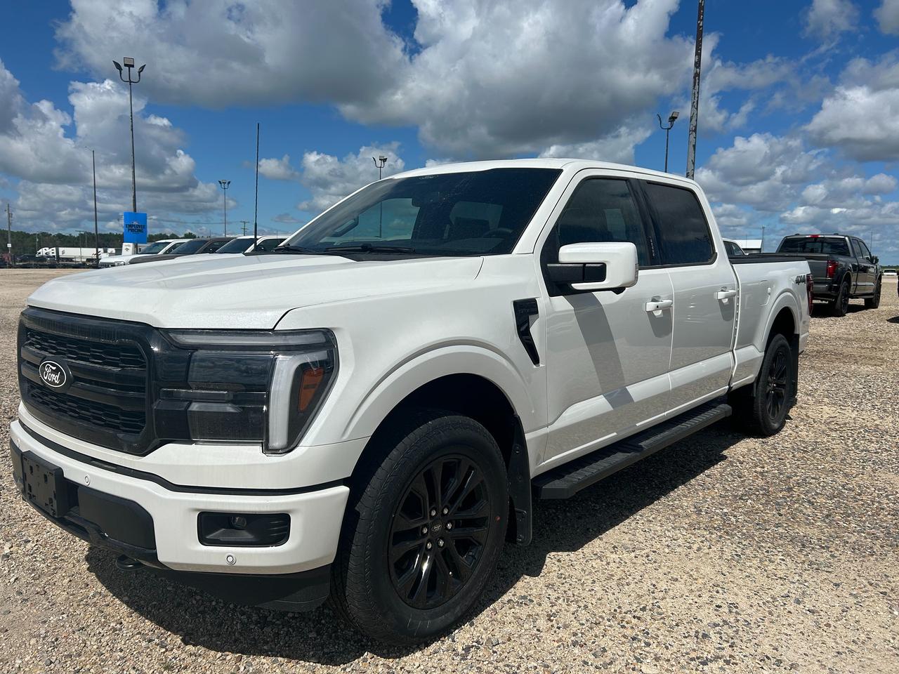 2026 Ford F-150 LARIAT 4WD SuperCrew 6.5' Box 502A Photo0