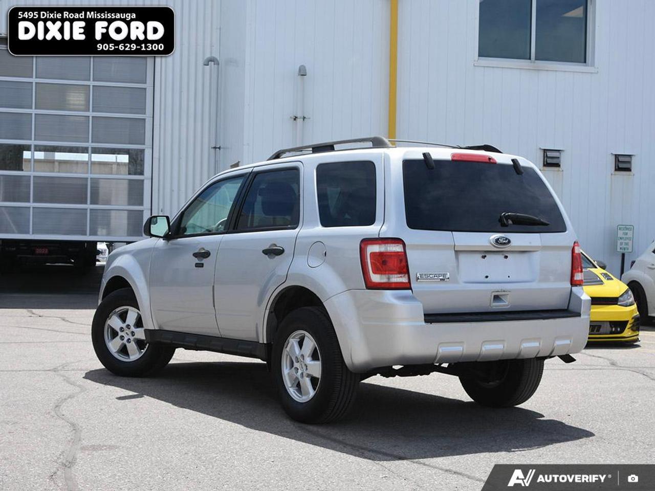 2010 Ford Escape XLT Photo3