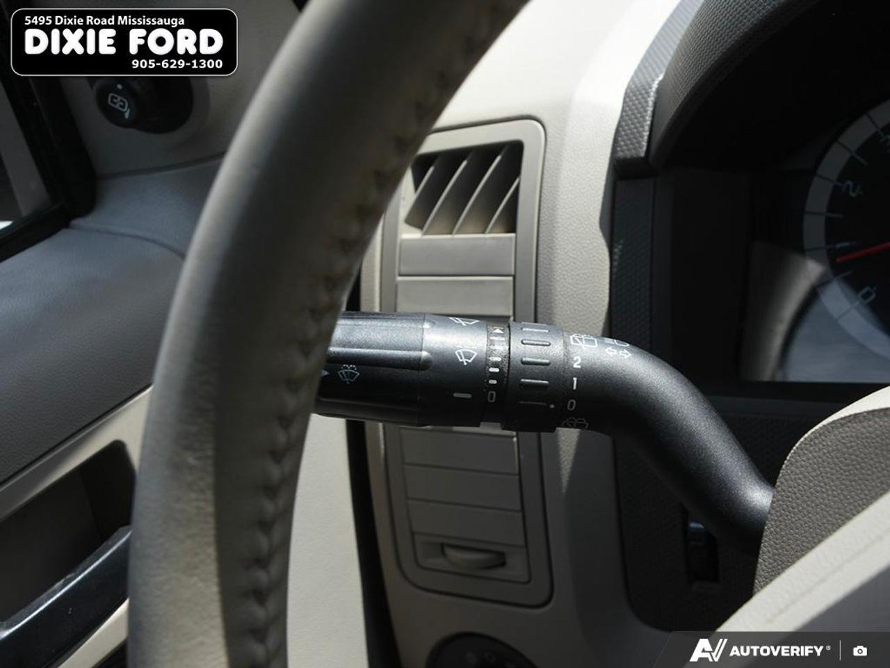 2010 Ford Escape XLT Photo