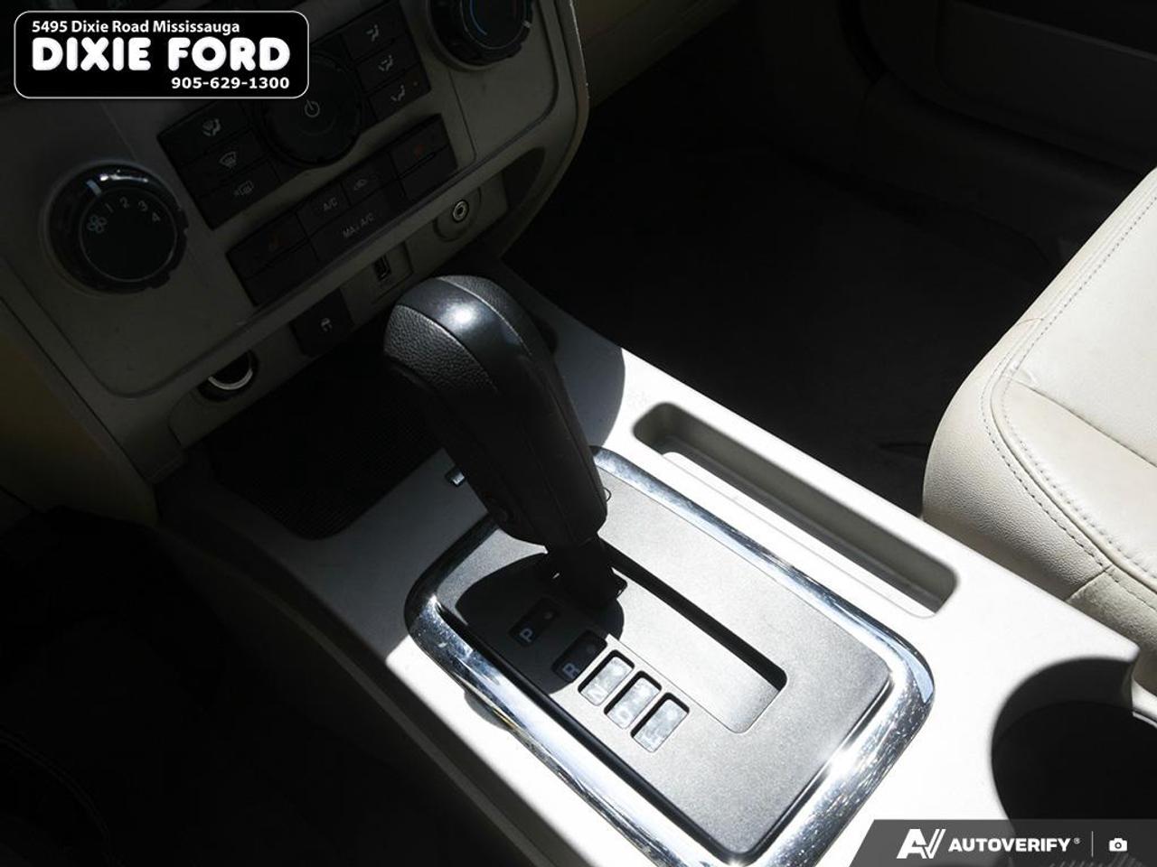 2010 Ford Escape XLT Photo