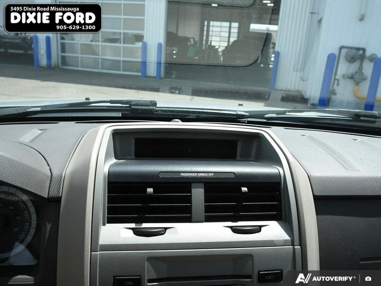 2010 Ford Escape XLT Photo
