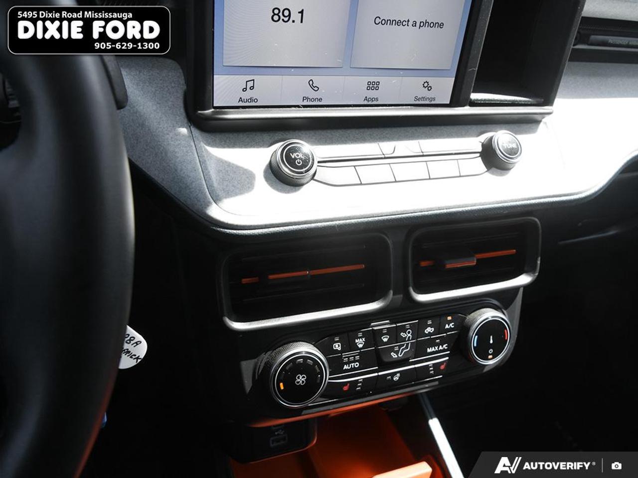2023 Ford Maverick XLT Photo