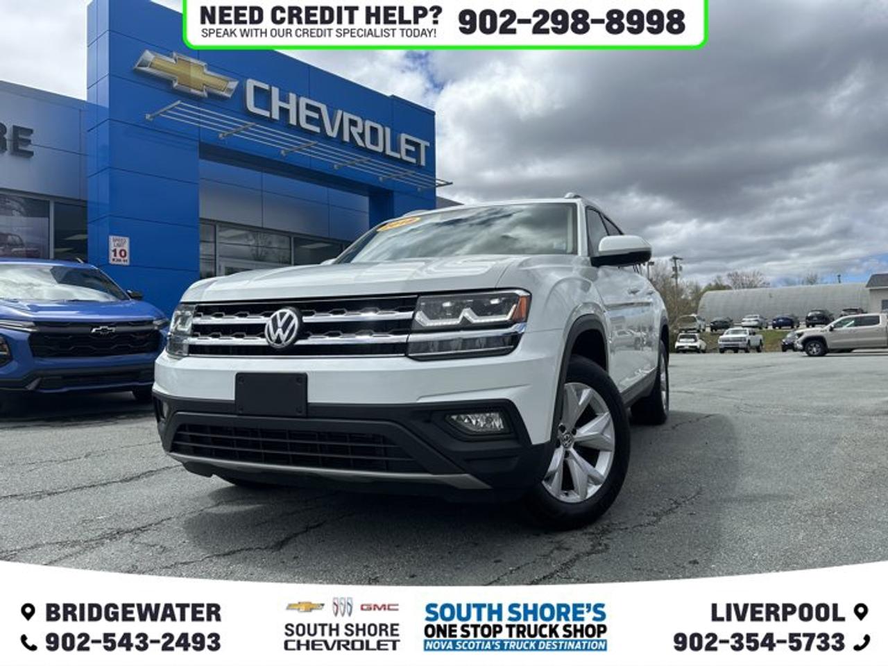 Awards: * 2018 KBB.com Best Family Cars * 2018 KBB.com 10 Favorite New-for-2018 Cars Recent Arrival! Odometer is 2381 kilometers below market average! White 2018 Volkswagen Atlas Comfortline 4Motion AWD 8-Speed Automatic with Tiptronic 3.6L V6 DGI DOHC 24V LEV3-ULEV70 276hp Clean Car Fax, 8 Speakers, ABS brakes, Air Conditioning, Alloy wheels, Brake assist, Compass, Delay-off headlights, Driver door bin, Driver vanity mirror, Dual front side impact airbags, Electronic Stability Control, Exterior Parking Camera Rear, Front anti-roll bar, Front Bucket Seats, Front dual zone A/C, Front fog lights, Fully automatic headlights, Heated door mirrors, Heated Front Bucket Seats, Heated front seats, Illuminated entry, Low tire pressure warning, Occupant sensing airbag, Outside temperature display, Overhead console, Power door mirrors, Power steering, Power windows, Radio data system, Rain sensing wipers, Rear air conditioning, Rear reading lights, Rear window defroster, Rear window wiper, Remote CD player, Remote keyless entry, Security system, Speed control, Speed-sensing steering, Split folding rear seat, Standard Suspension, Steering wheel mounted audio controls, Tilt steering wheel, Traction control, Trip computer, Turn signal indicator mirrors, Variably intermittent wipers.