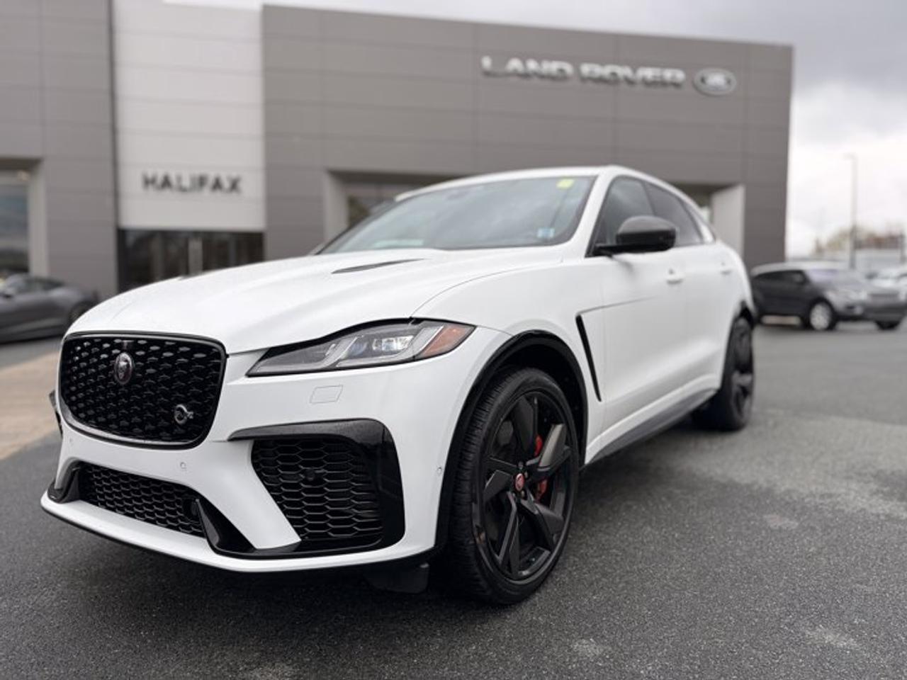 Small SUV 4WD, P550 SVR Auto, 8-Speed Automatic w/OD, Intercooled Supercharger Premium Unleaded V-8 5.0 L/305