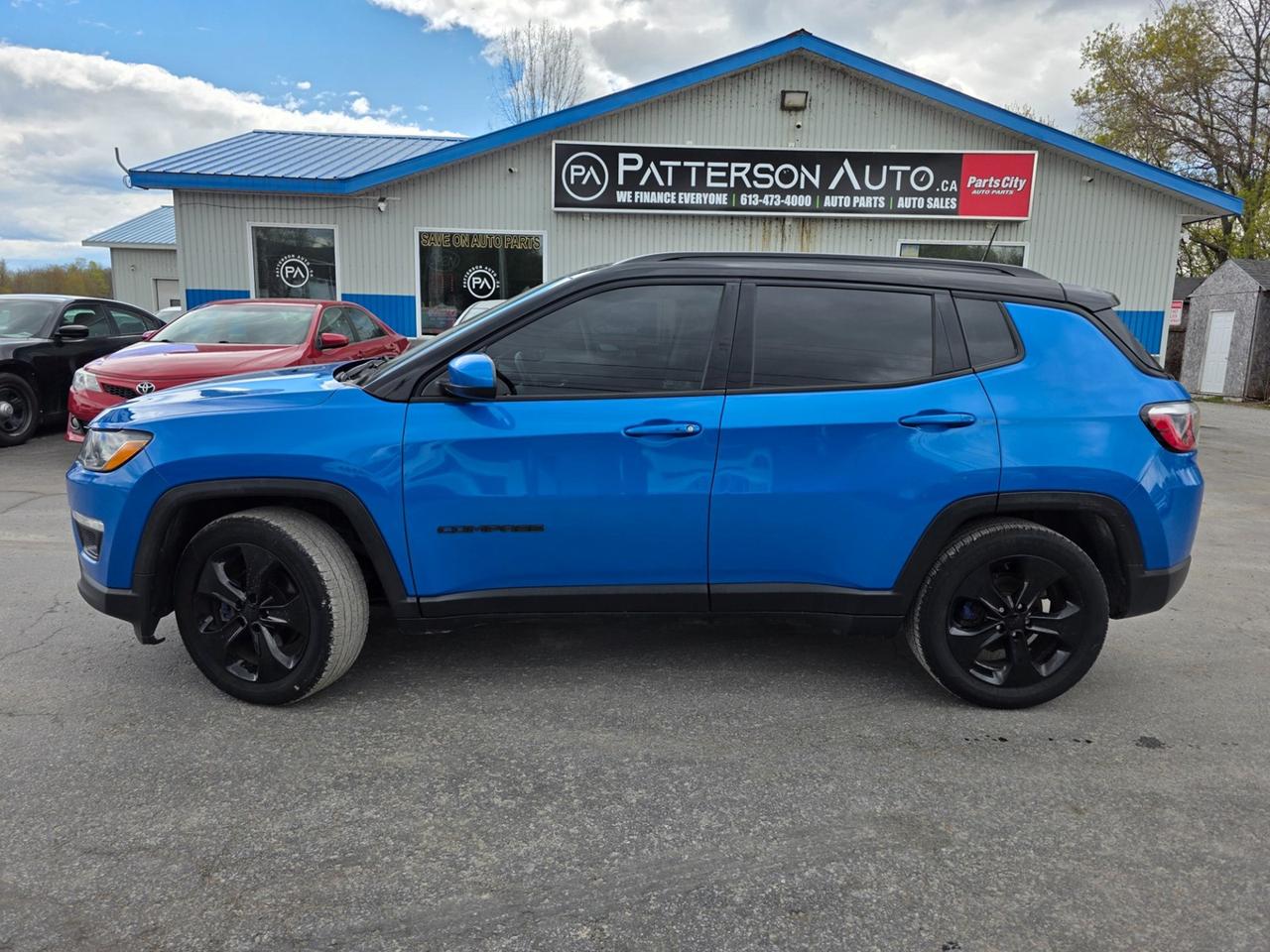 2019 Jeep Compass North FWD Photo1