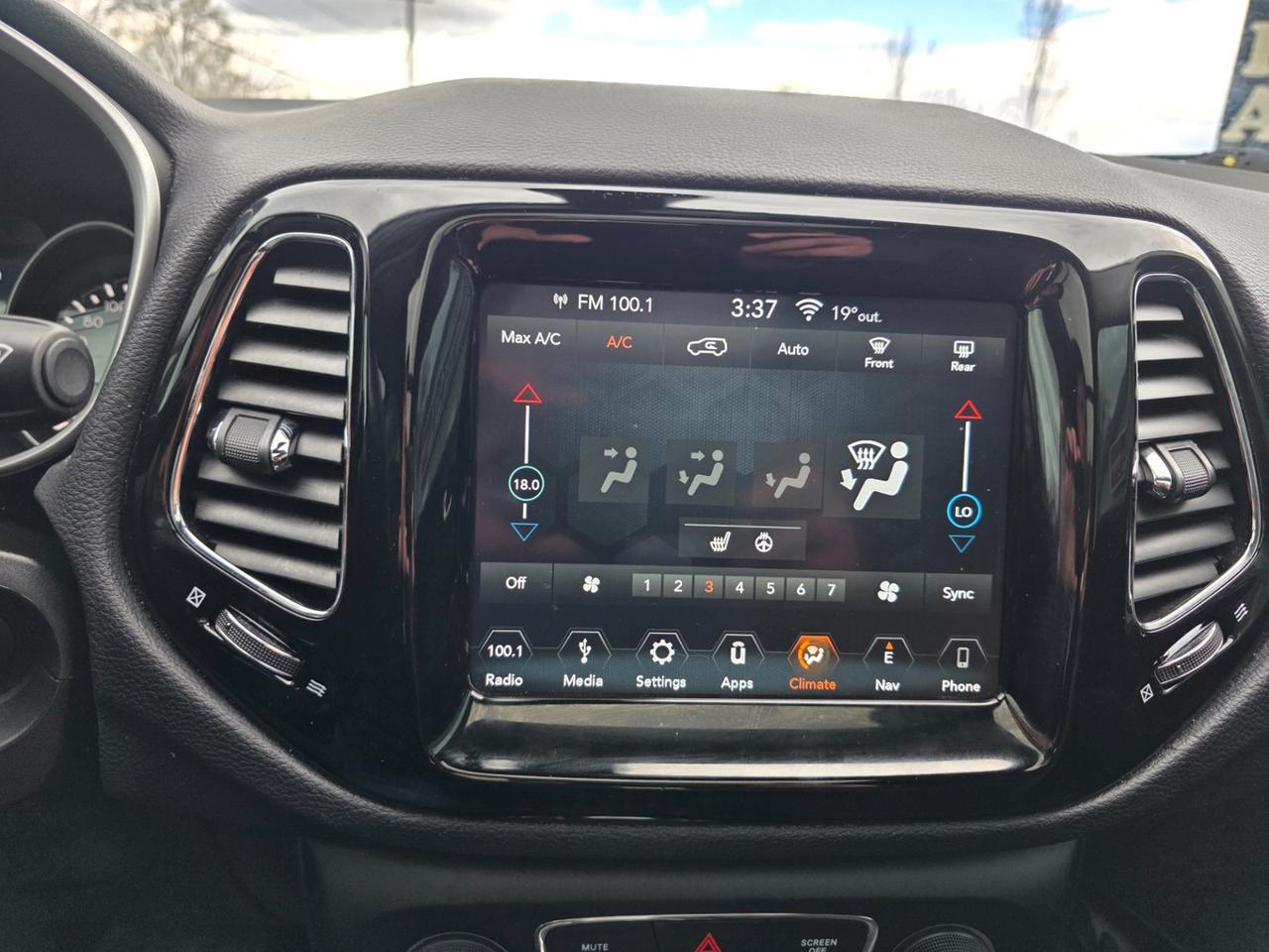 2019 Jeep Compass North FWD Photo
