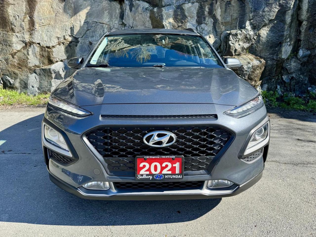 2021 Hyundai KONA Preferred AWD Photo2