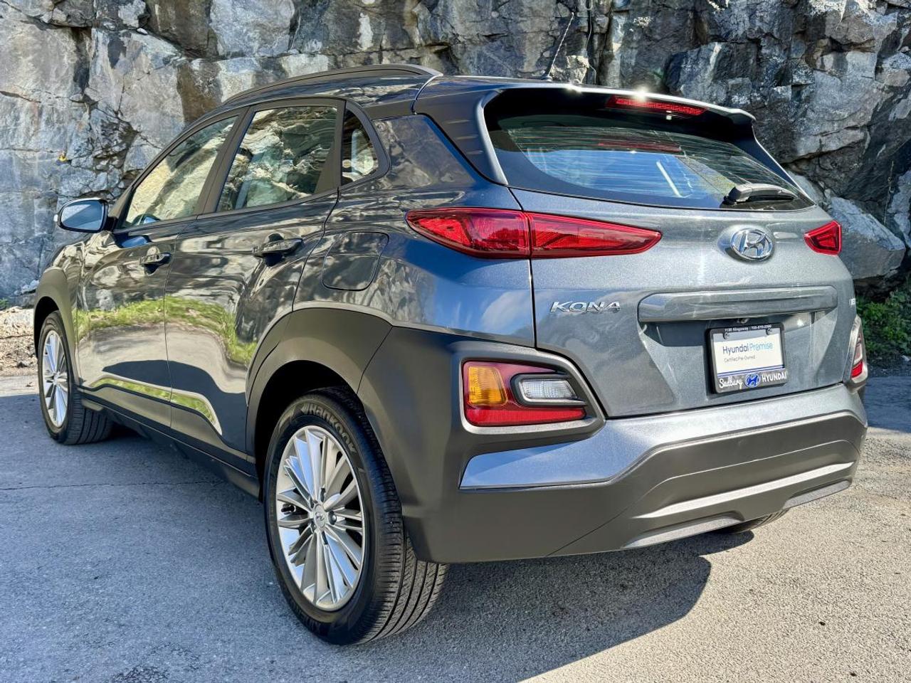2021 Hyundai KONA Preferred AWD Photo