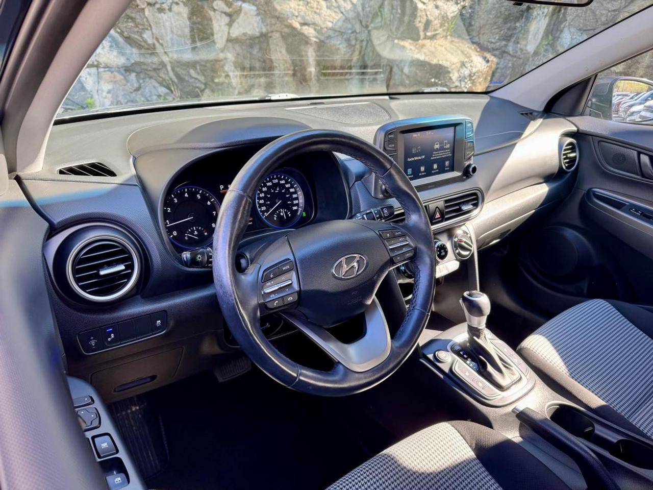 2021 Hyundai KONA Preferred AWD Photo