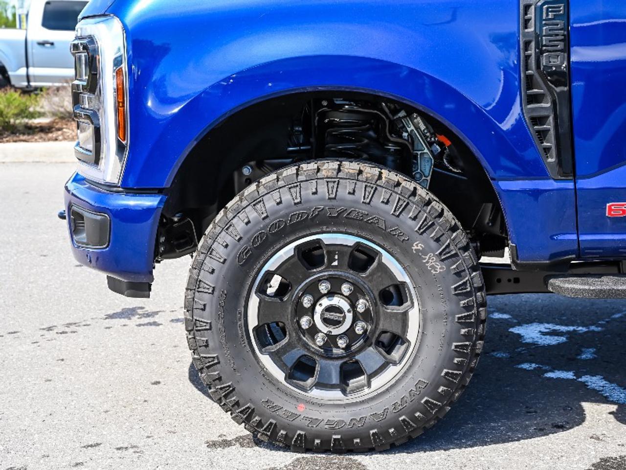 2026 Ford F-250 Super Duty SRW Lariat Photo