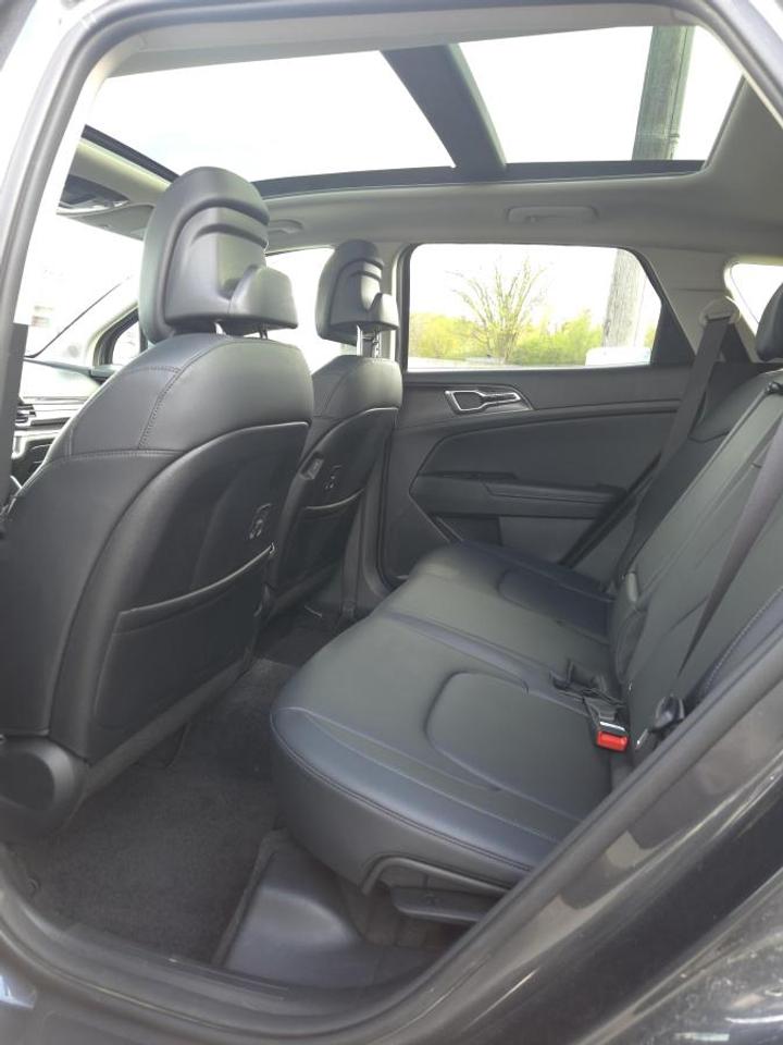 2023 Kia Sportage EX AWD Photo