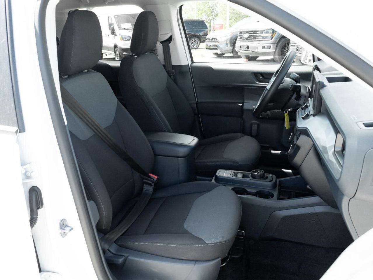 2024 Ford Maverick XL Photo