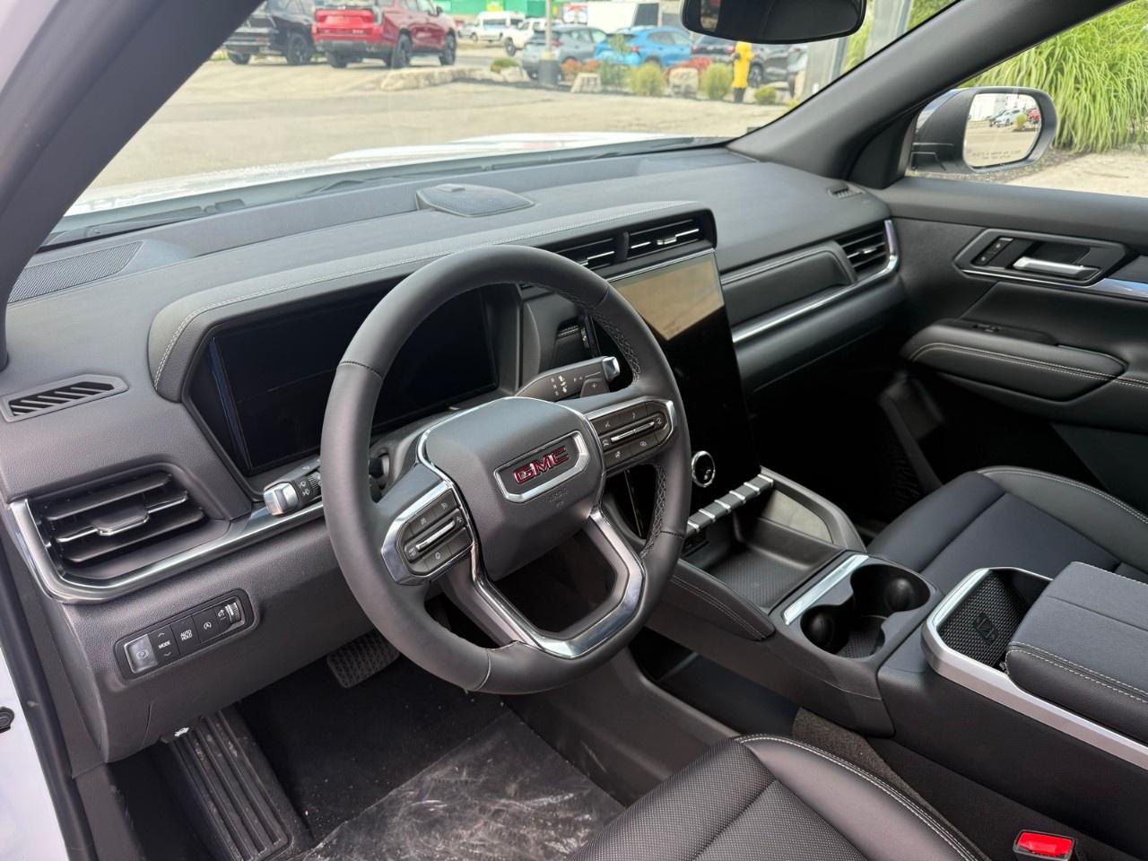 2026 GMC Terrain fwd elevation Photo