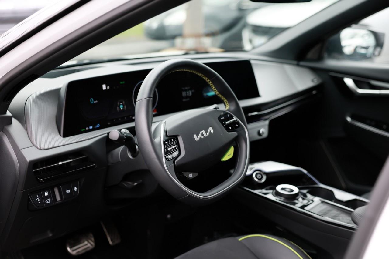2024 Kia EV6 GT AWD Photo
