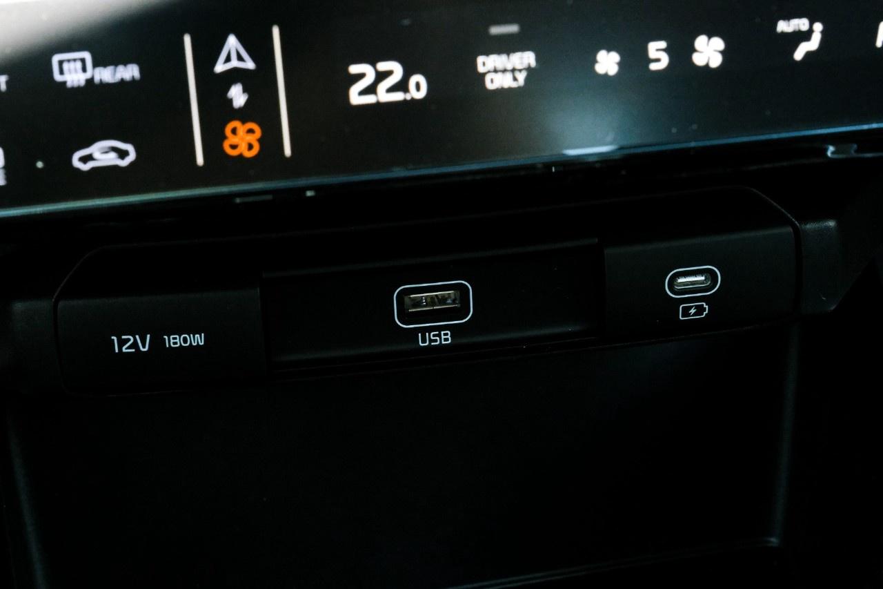 2026 Kia NIRO LX FWD Photo