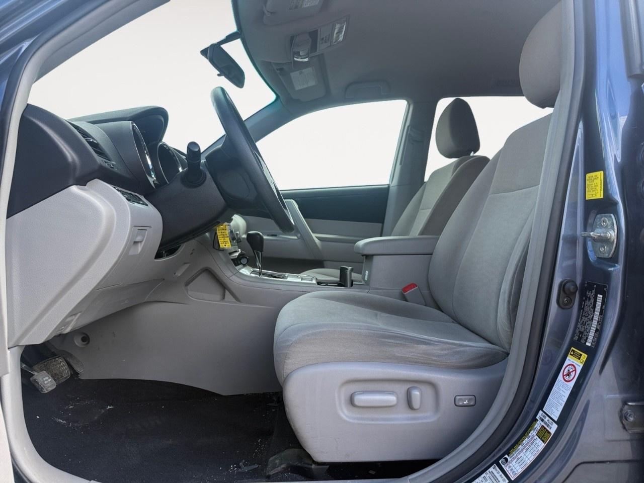 2011 Toyota Highlander 4WD 4DR Photo
